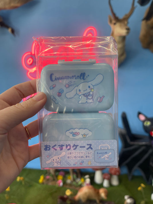 Cinnamoroll pill box