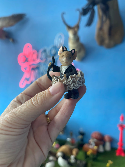 Ballerina mouse figurine