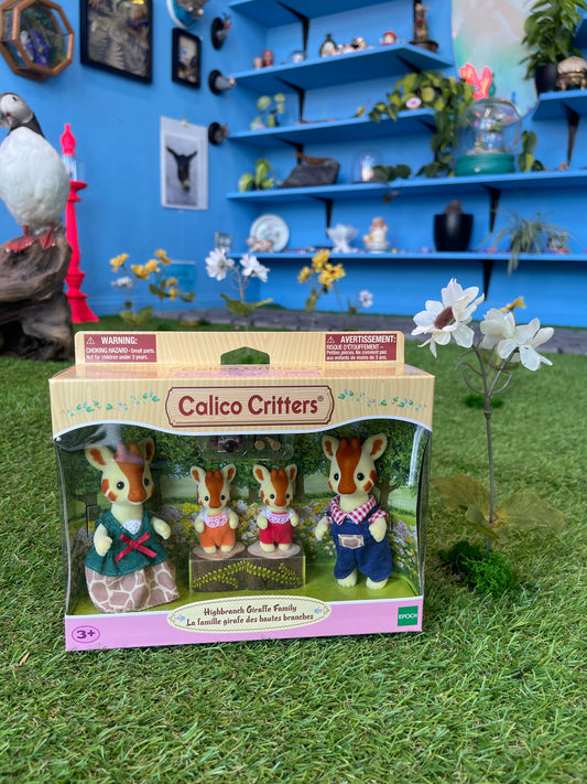 Calico Critters Highbranch Giraffe Family